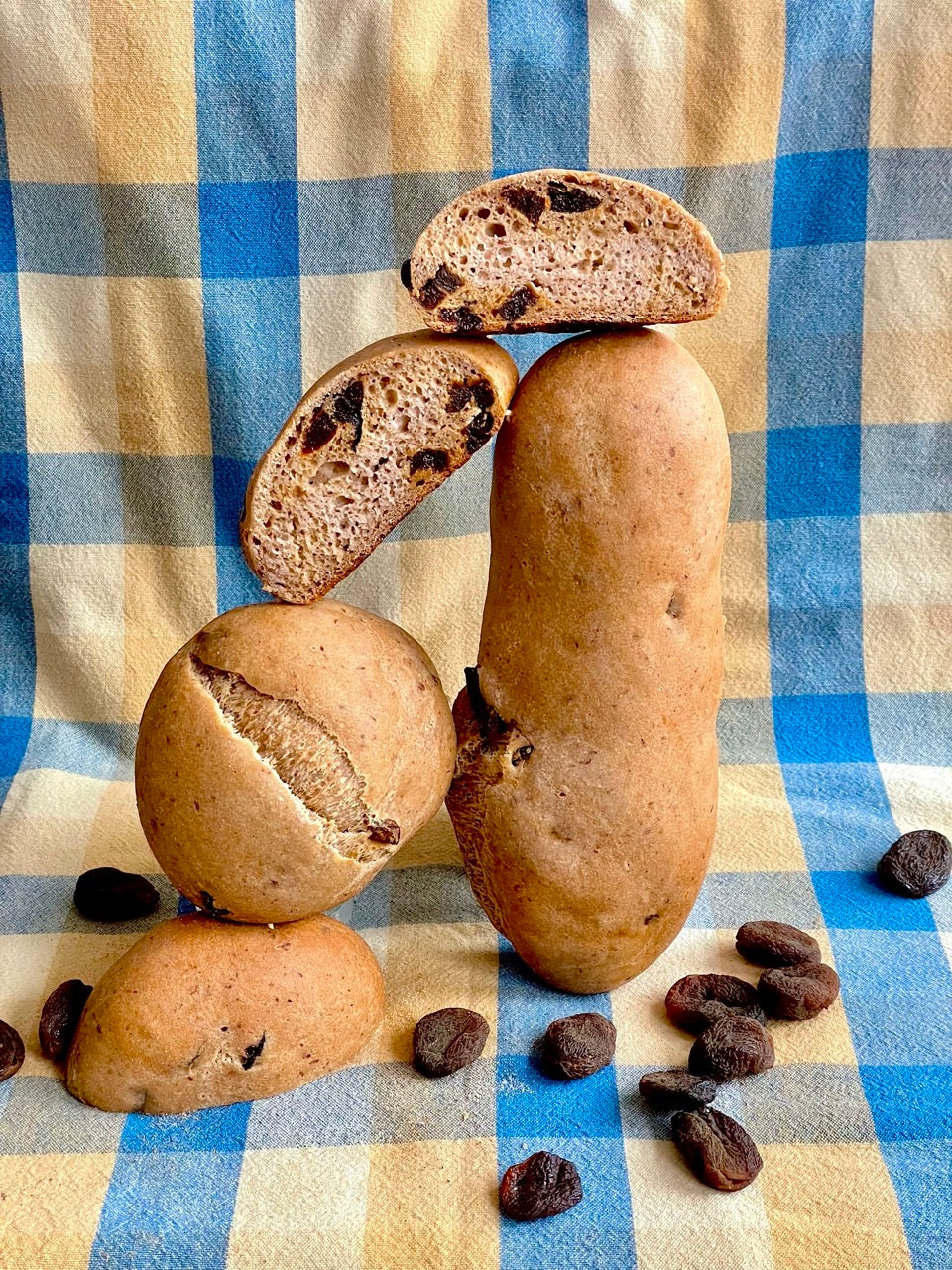 Pain du mois: Abricots, mélasse et gingembre